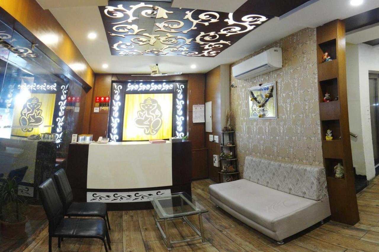 Hotel Kamad Giri,Ujjain Εξωτερικό φωτογραφία